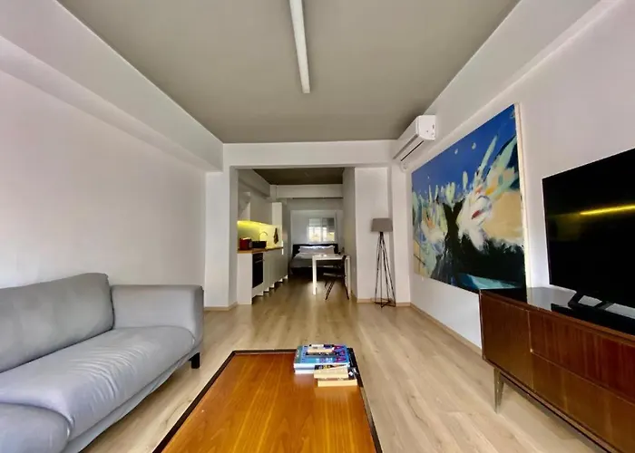 Mosaikon Guesthouses #Nikiou Str